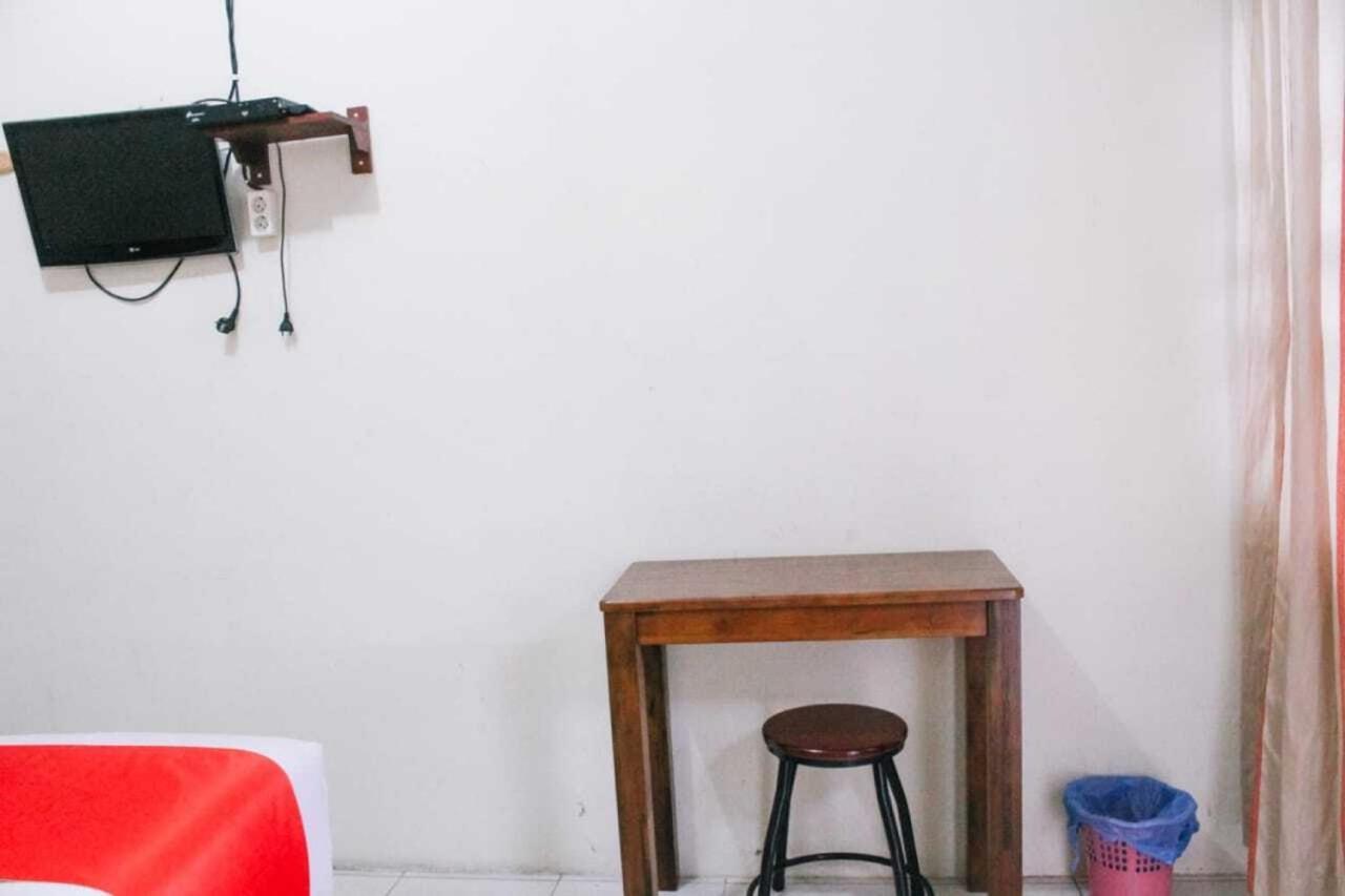 Oyo Flagship 2799 Berastagi Backpacker Rooms 외부 사진